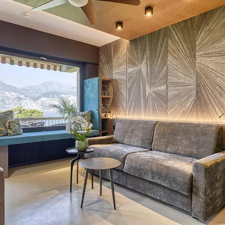 - Via Panoramica 38 - - Pool & Amazing Lakeview Apartment Malcesine