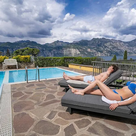 - Via Panoramica 38 - - Pool&amazing Lakeview *